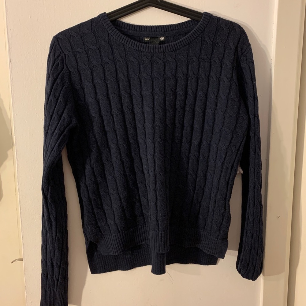 Navy blue knitted soft sweater